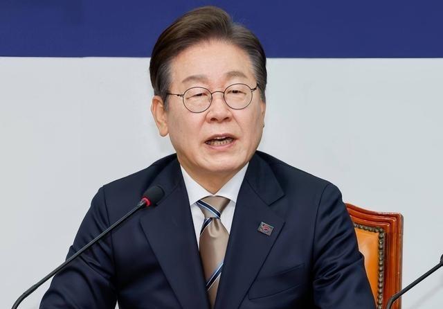 伴随着中美“港口税大战”开打，首个受害者也已经浮现，有意思的是，这次受害者既不是