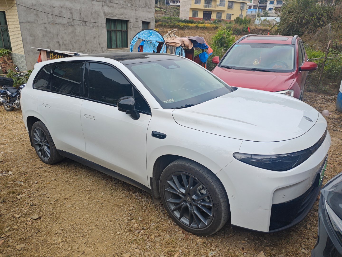 纠结增程还是纯电的朋友看过来！我是24款零跑C10纯电智享版车主，车子开了20个