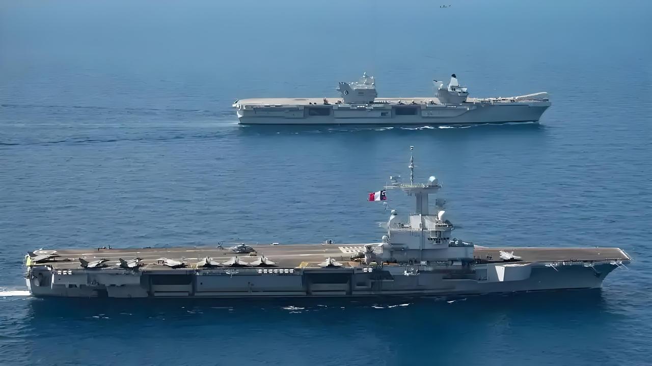 法国总统马克龙在阿布扎比表示，根据法国近期两项军费开支法案，经过全面细致的审查，