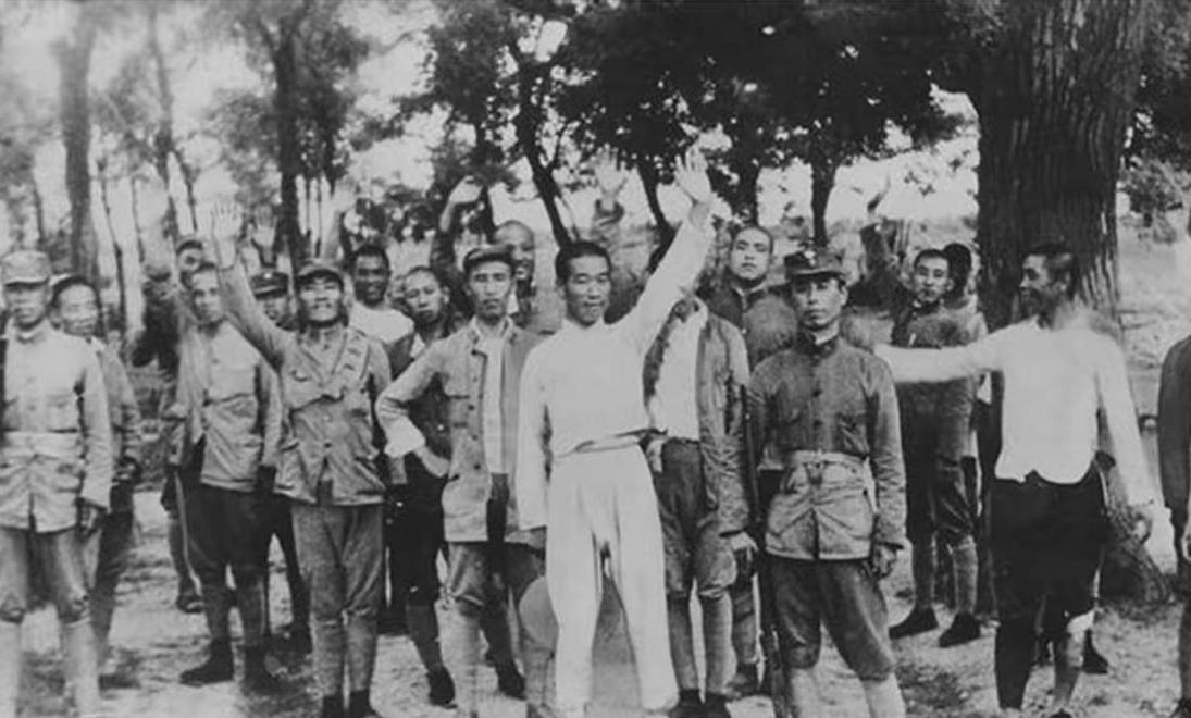 红军唯一打三年游击战的主力师：伤亡极为惨重，两任政委都授上将，一叛徒也成了副科！