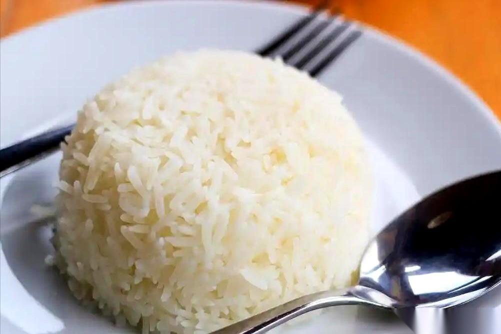 我一直以为米饭是升糖大王,做梦都没想到,真正的“快糖刺客”藏得这么深。有些东西