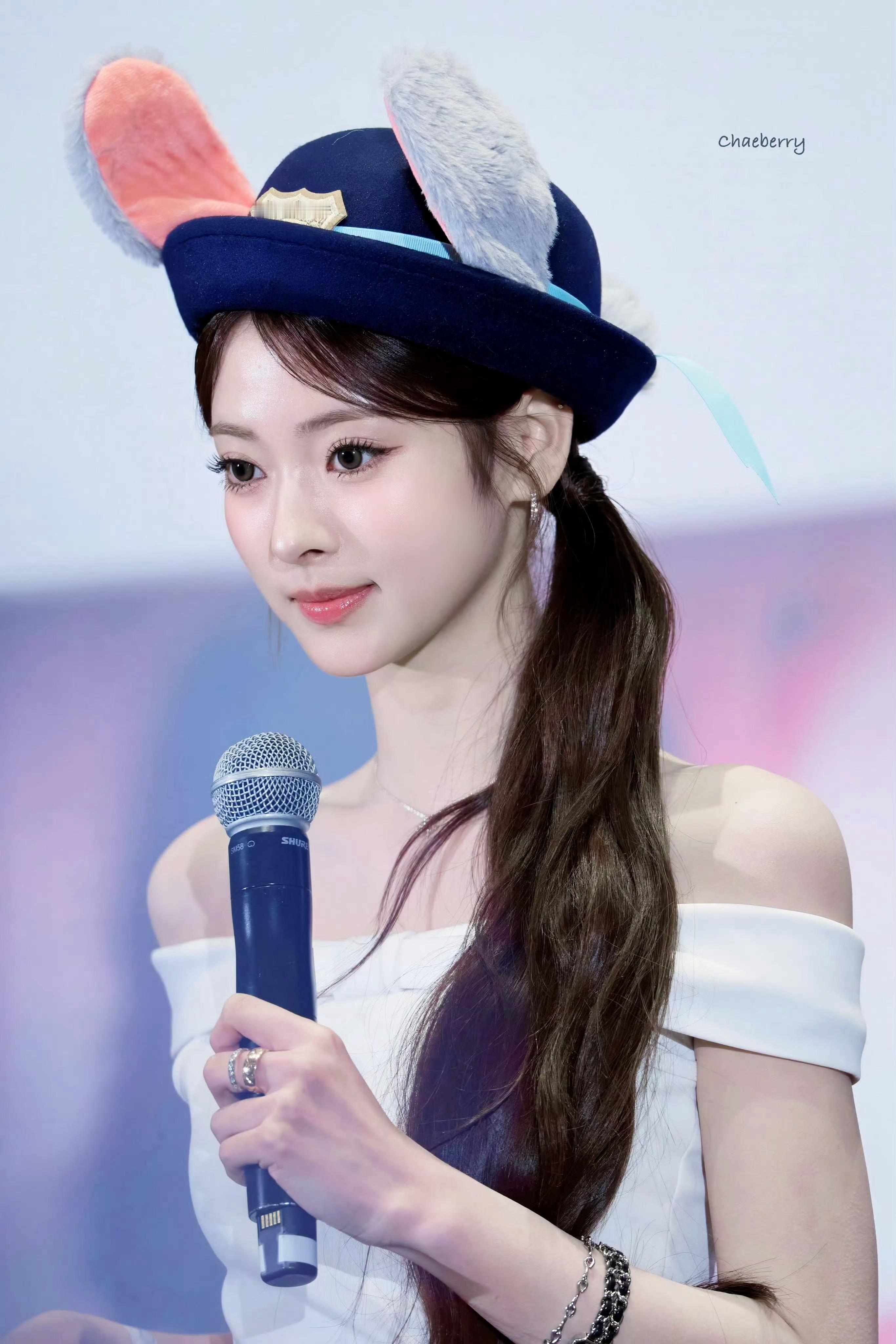 女明星们的兔子警官🐰anna申有娜陈都灵赵丽颖田曦薇直井怜雪允沈月