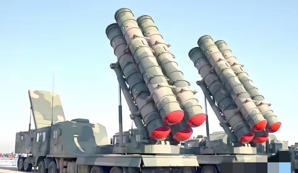 巴尔干地区三方要打塞尔维亚？中国导弹立威的时候到了。​塞尔维亚总统武契奇14日