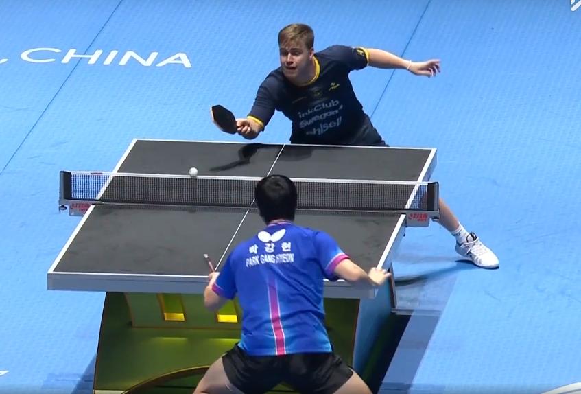 侯英超太牛了！把莫雷加德和朴康贤‌看透了！刚开始朴康贤‌反手很猛，莫雷加德