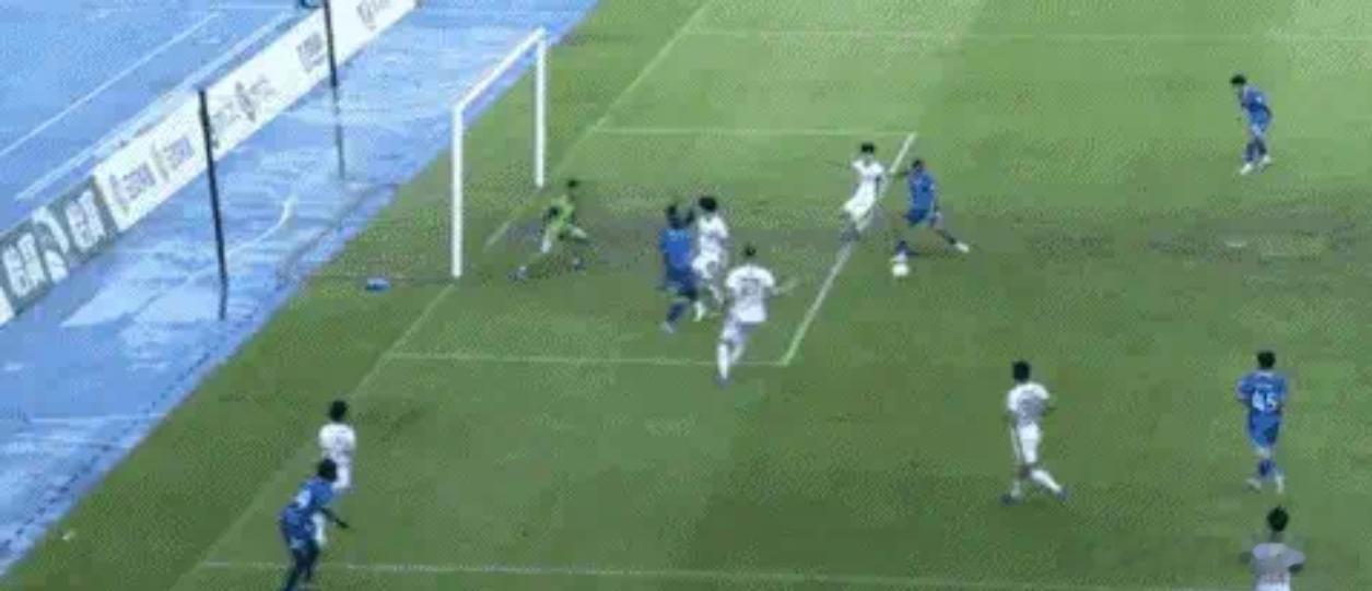 中甲联赛第5轮，长春亚泰客场挑战佛山南狮，最终以3-1的比分拿下胜利，豪取联赛三