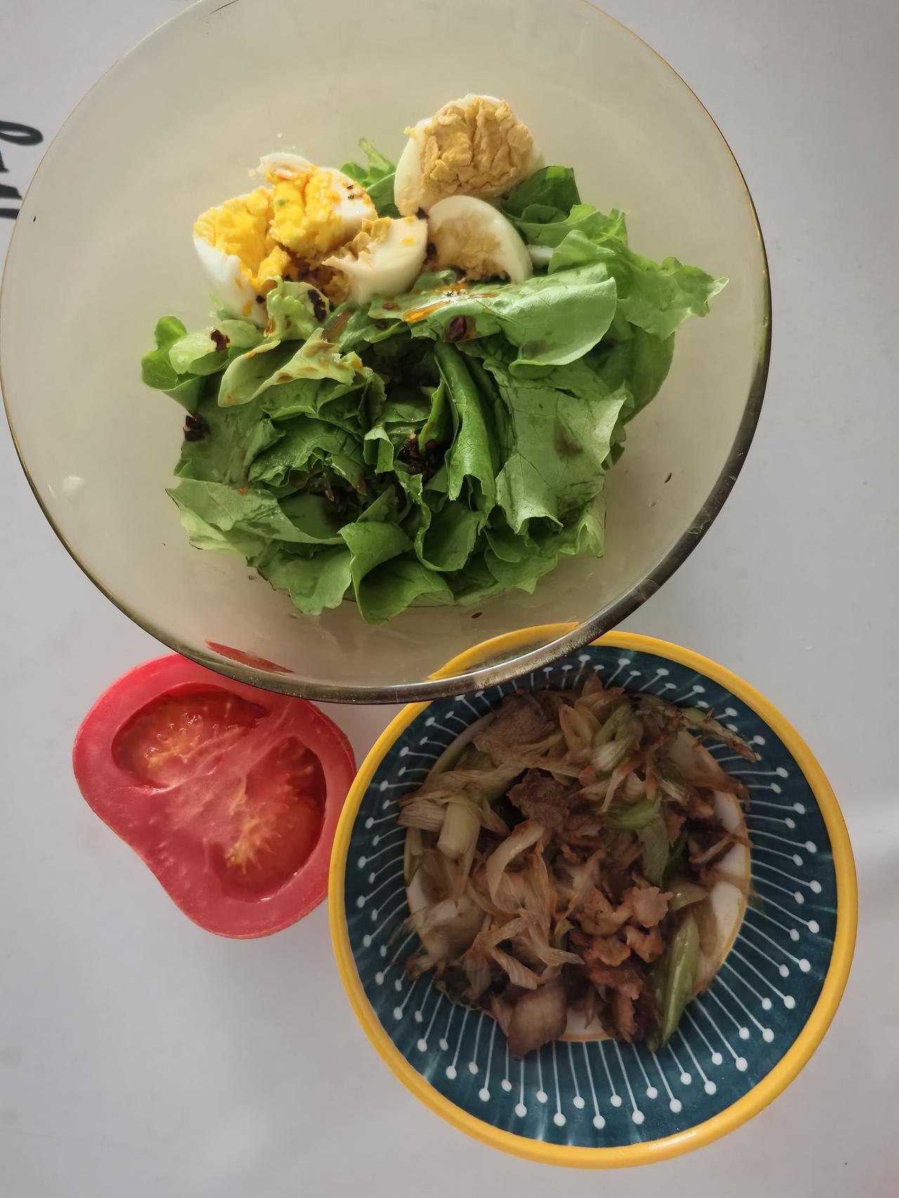 三个月瘦了20斤，我是这么做的。脱下棉衣觉得自己胖的没眼看，一上秤125斤了，