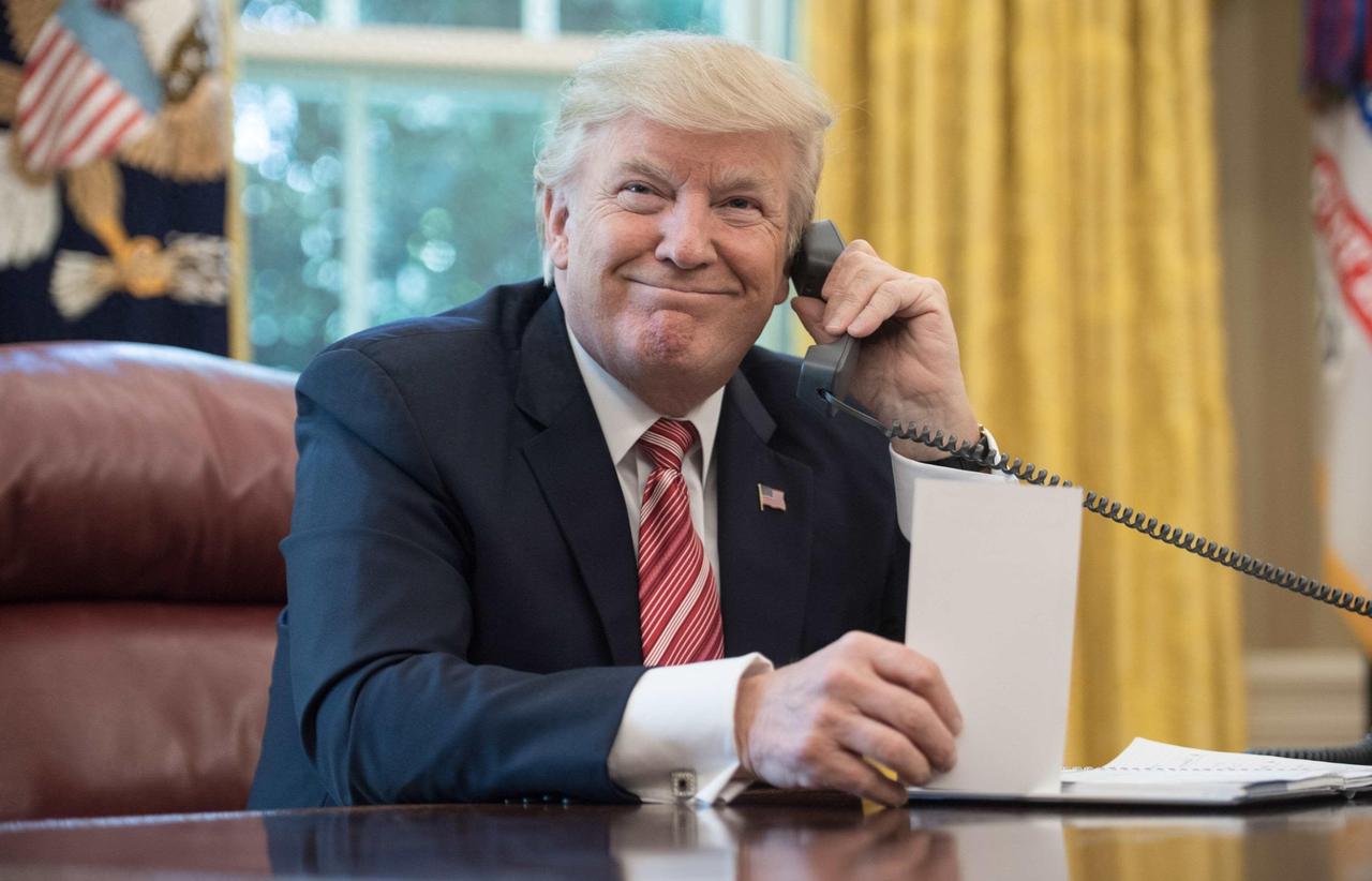 美日韩突然“不听美国的了”，特朗普半夜发战略文件，到底发生了啥？2026年2月