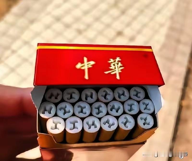现在去农村喝喜酒，真的很有优越感。包桌上摆的是猪鸡鸭鱼，山珍海味等，喝