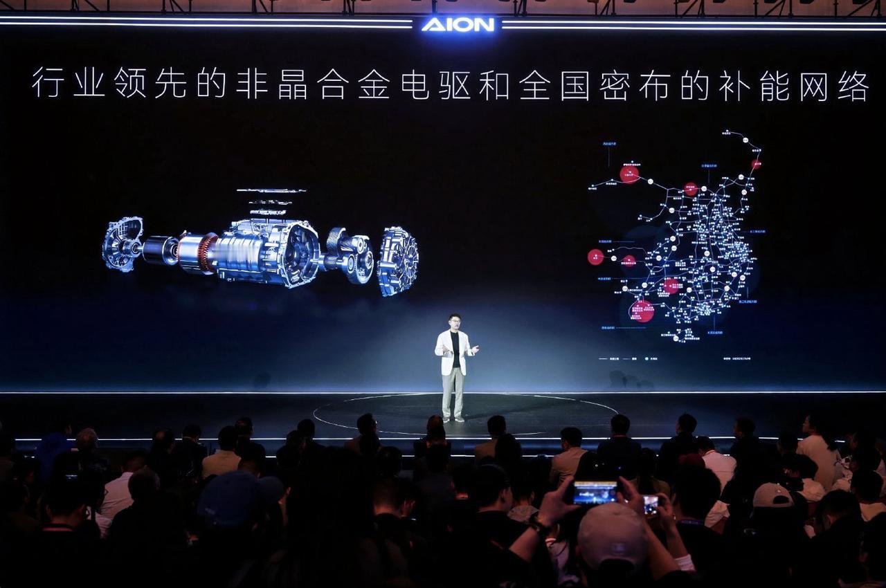 看了4月16日埃安N60预售发布会，张雄那句“把高阶智能变成国民标配”，算是把埃