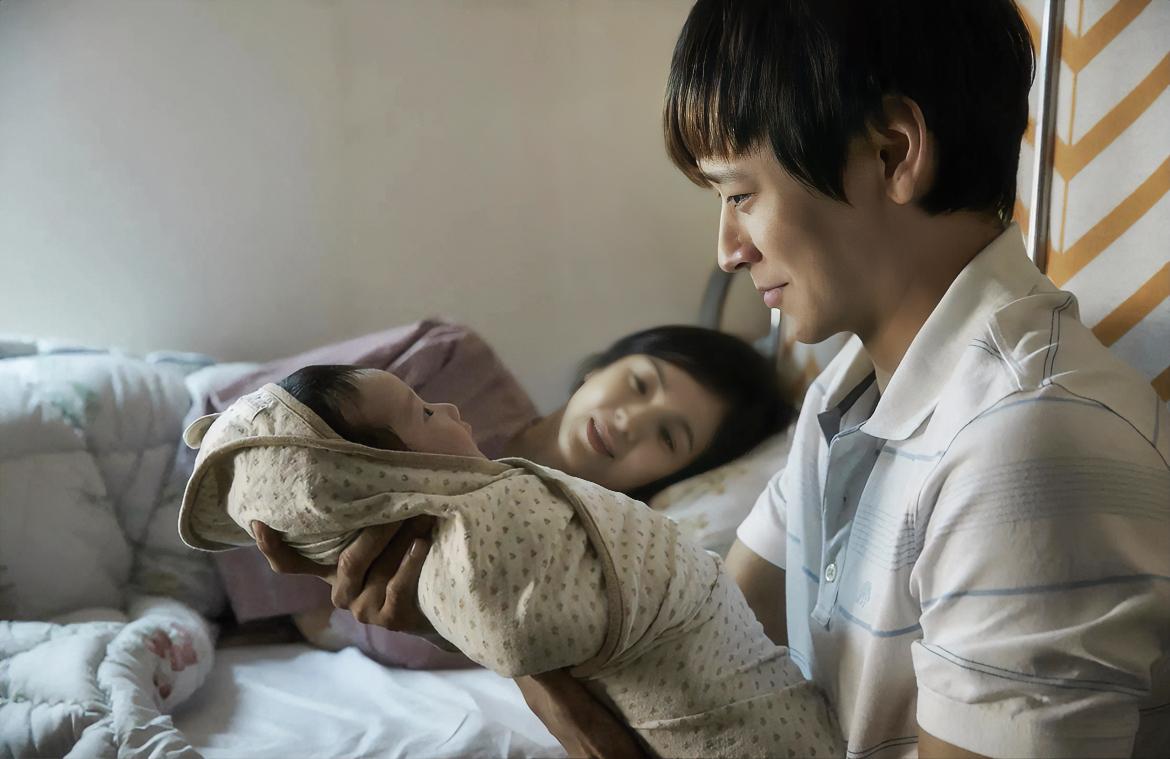 为了孩子和家庭让步的女人都怎么样了？我身边有2个这样的例子：第一个是林姐，