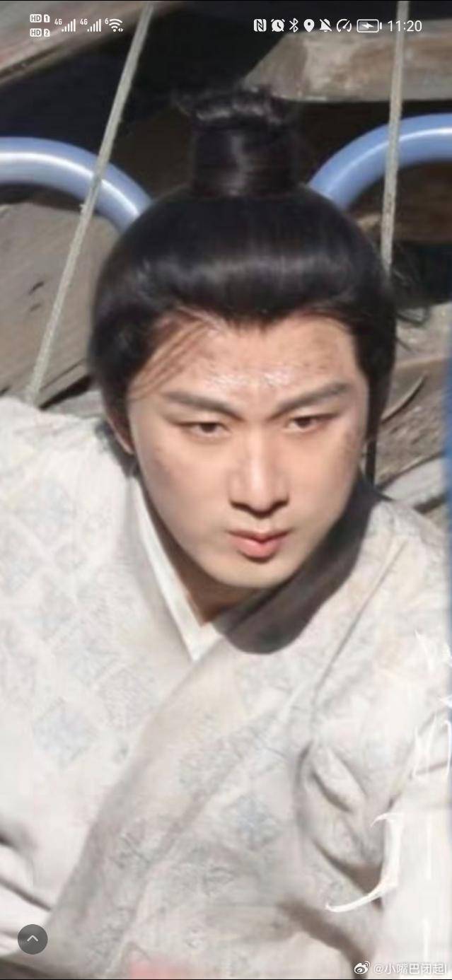 嘴巴为什么一直用力？