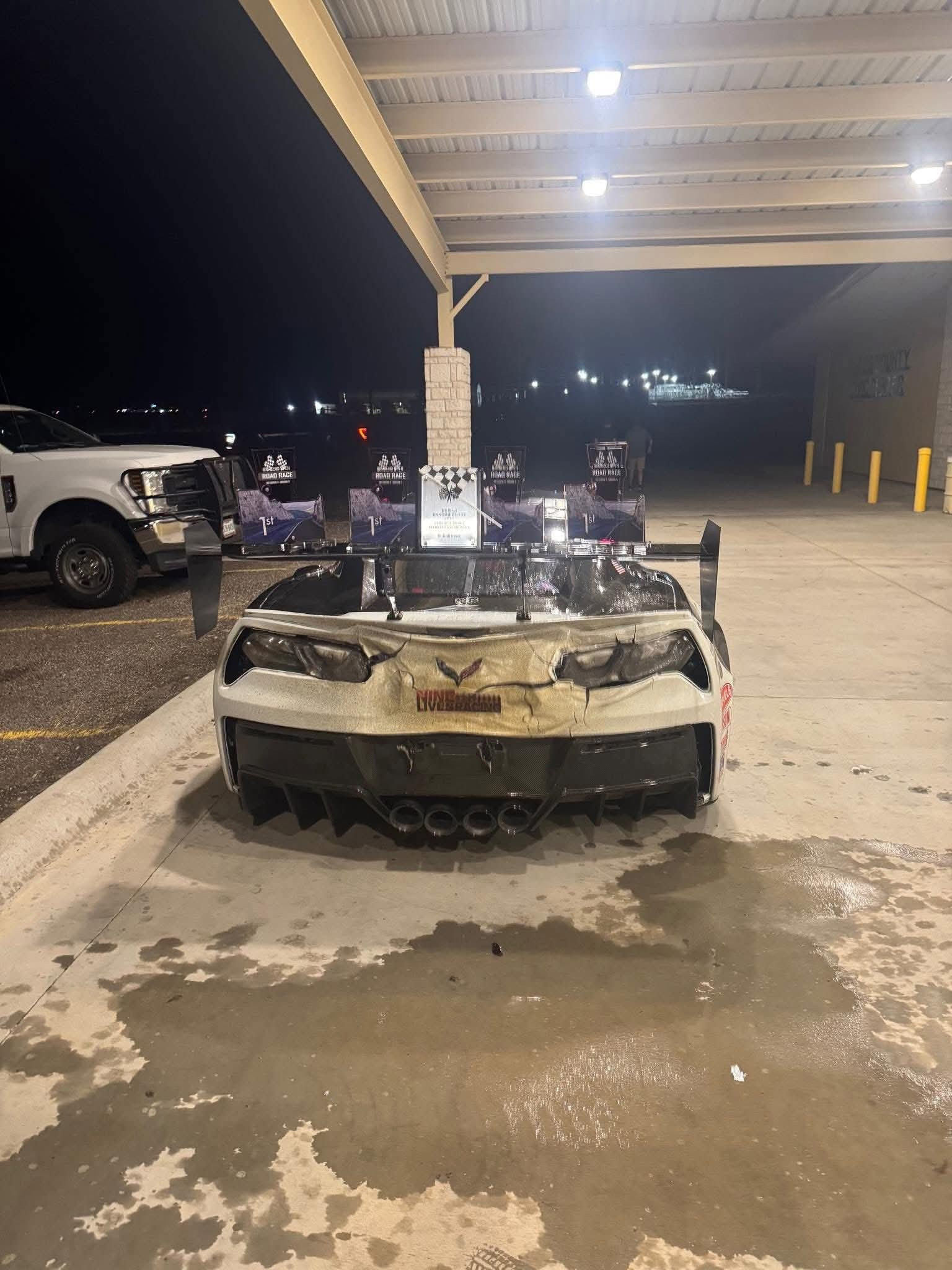 每年在美国得克萨斯州都会举办一场开放公路竞赛，名为“BigBendOpen