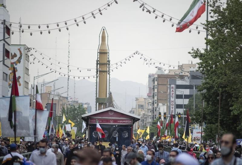 伊朗大规模发射先进导弹当地时间3月6日，伊朗伊斯兰革命卫队启动“真实承诺4”第2