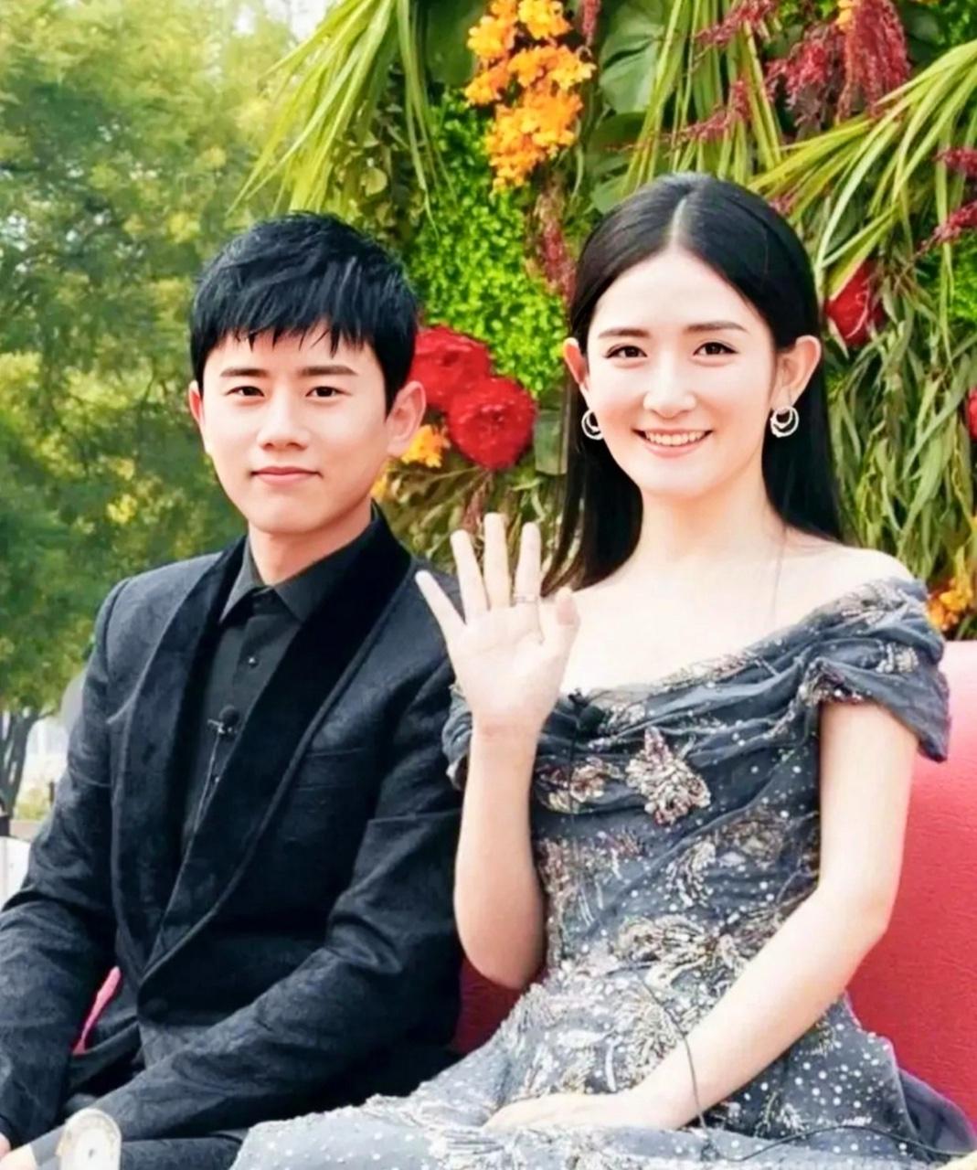 谢娜是不是有点玻璃心啊而且这都过去多久了怎么还旧事重提喊话薛之谦为他之前的