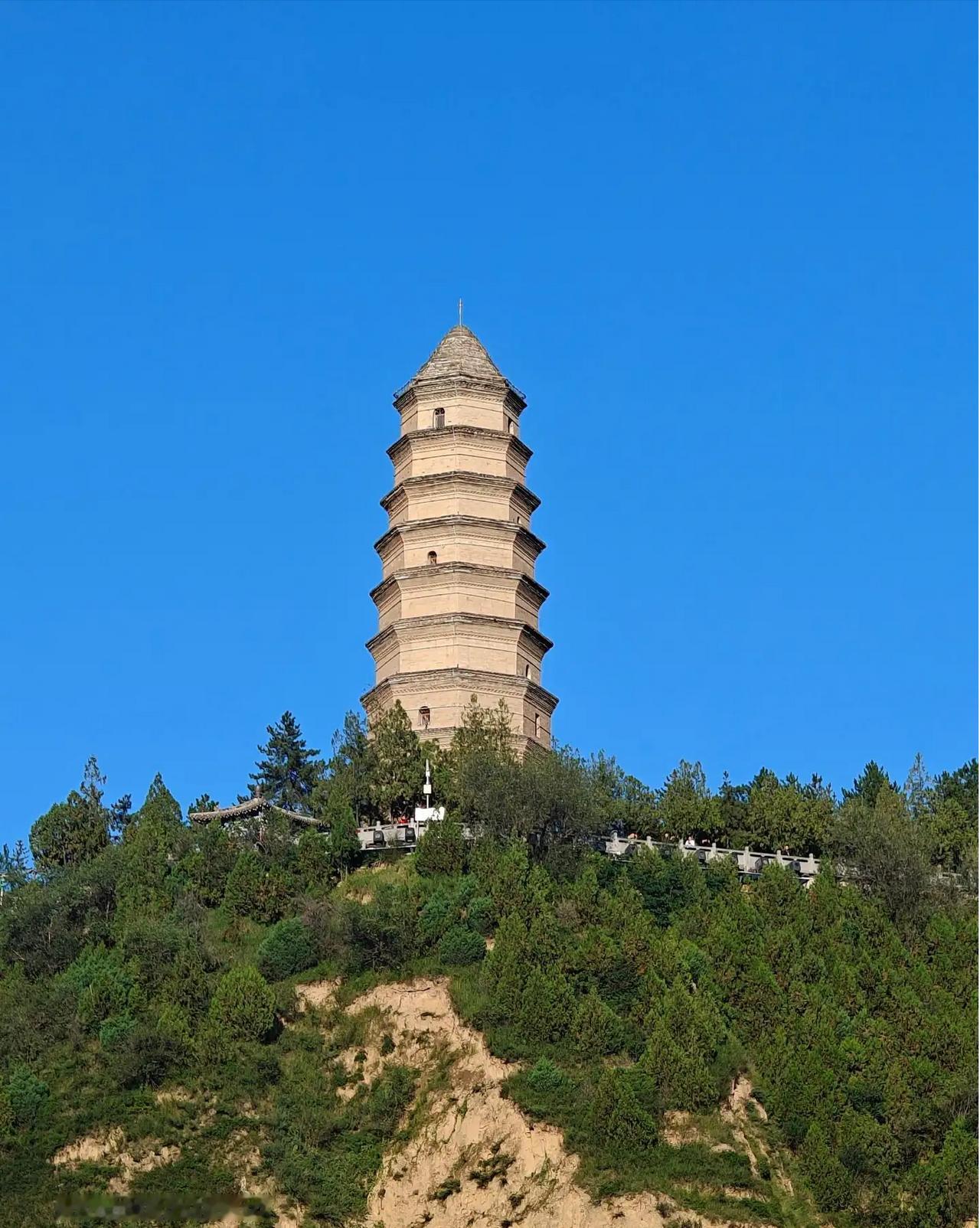 如果没到过延安，真想不到这座城市对游客的态度能差到这个地步。说实话，延安本来就没