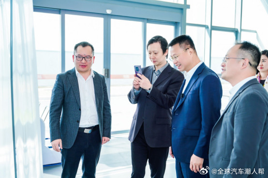 谁还没发现欣旺达这个被官媒翻牌的锂电圈隐藏大佬？谁懂！刷到官媒调研欣旺达，我才后