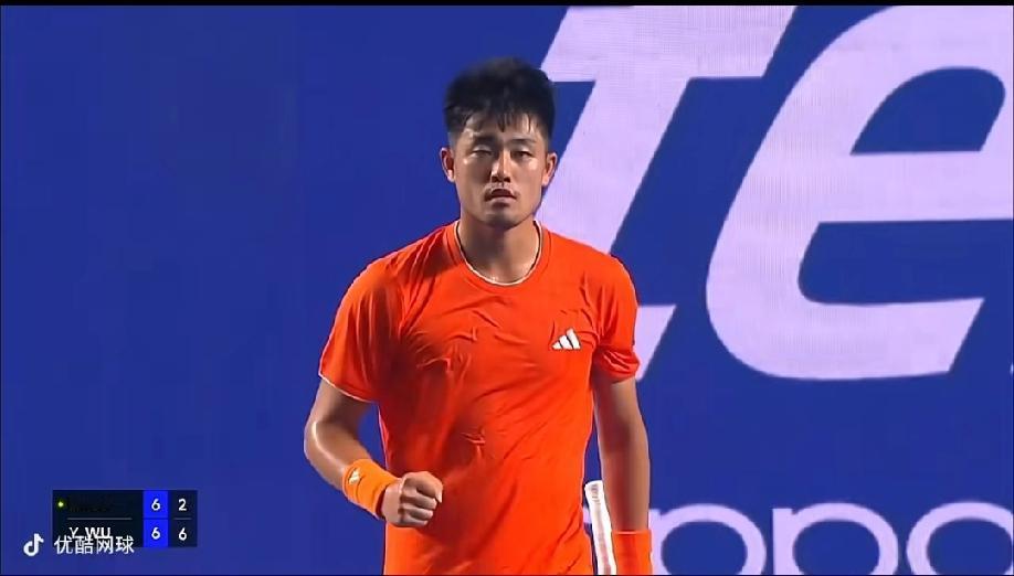 吴易昺抢七环节突然提档，7:2拿下首盘的抢七，在ATP500阿卡普尔科站和鲁德的