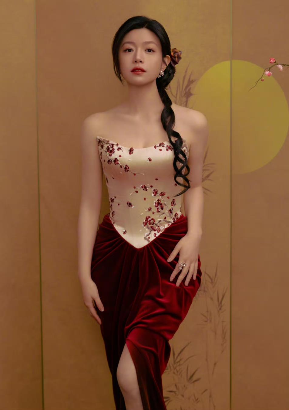 陈妍希呀陈妍希，你怎么可以这么美？你知道吗？你的这个造型，真的是美炸了，让我