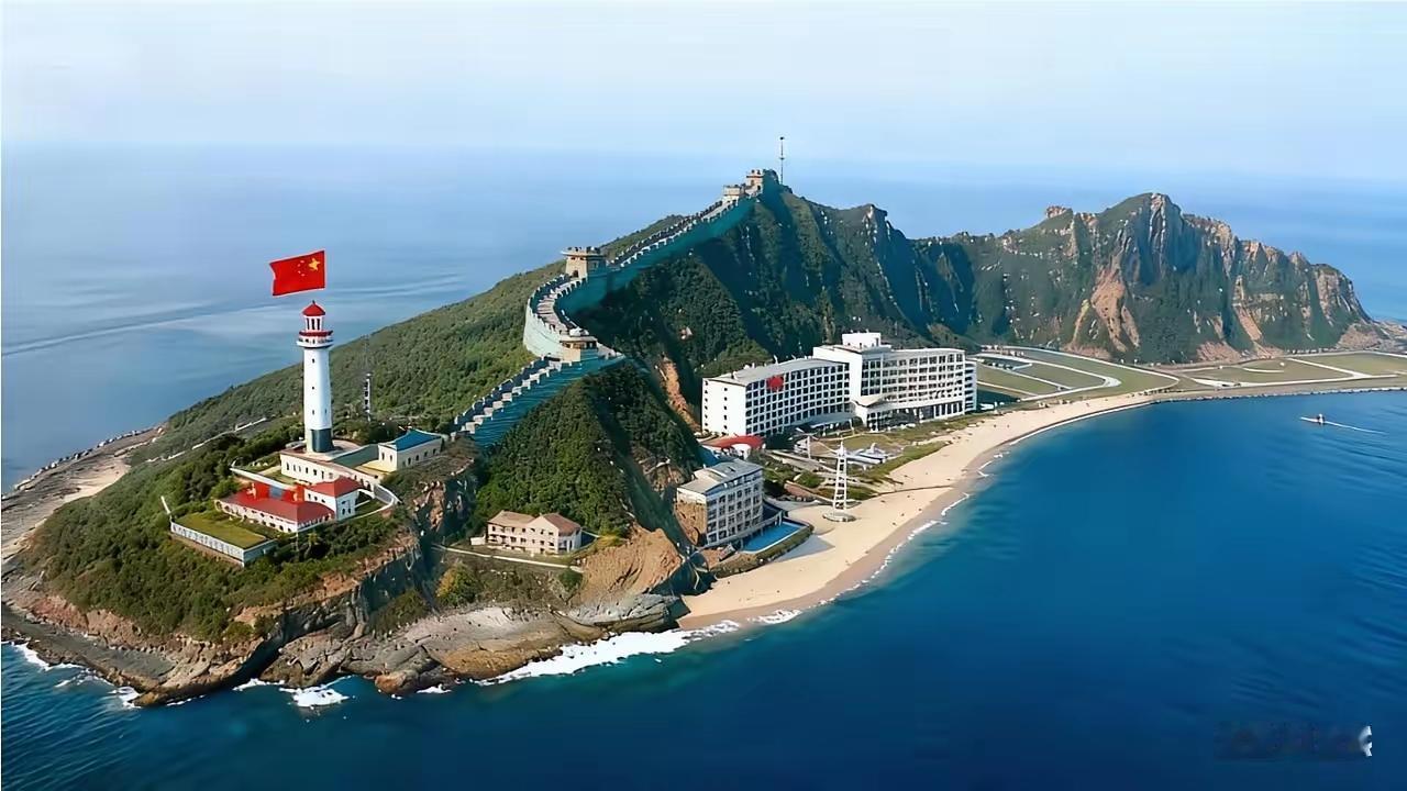 这才是十四亿人民希望看到钓鱼岛的样子我觉得格局还可以再大一点，以钓鱼岛为中