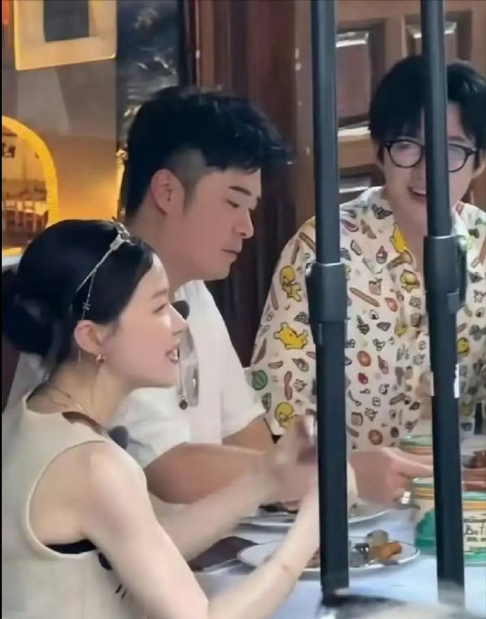 金靖的真实颜值，不要怀疑任何一张能进娱乐圈的脸​​​​