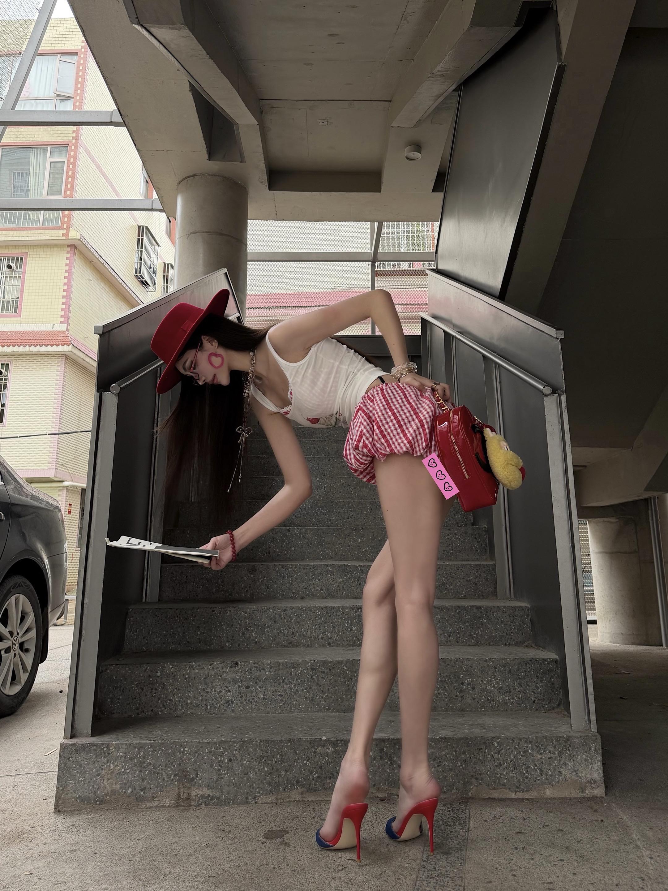 建模手办。