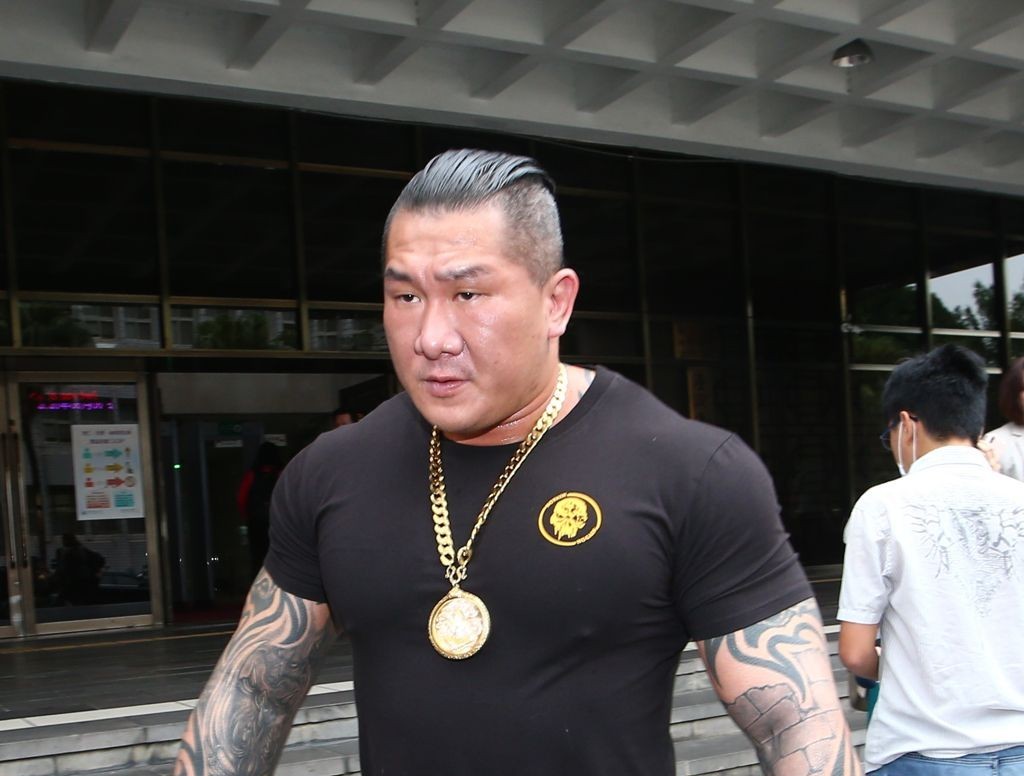 馆长陈之汉：来到大陆后，我的第一个感受就是这里充满了人情味，出于礼貌性我必须要收