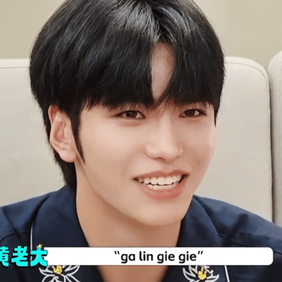 刘嘉玲邵子恒忘年交竟然还有售后！邵子恒参加新节目连线刘嘉玲，谁能不喜欢长得好看