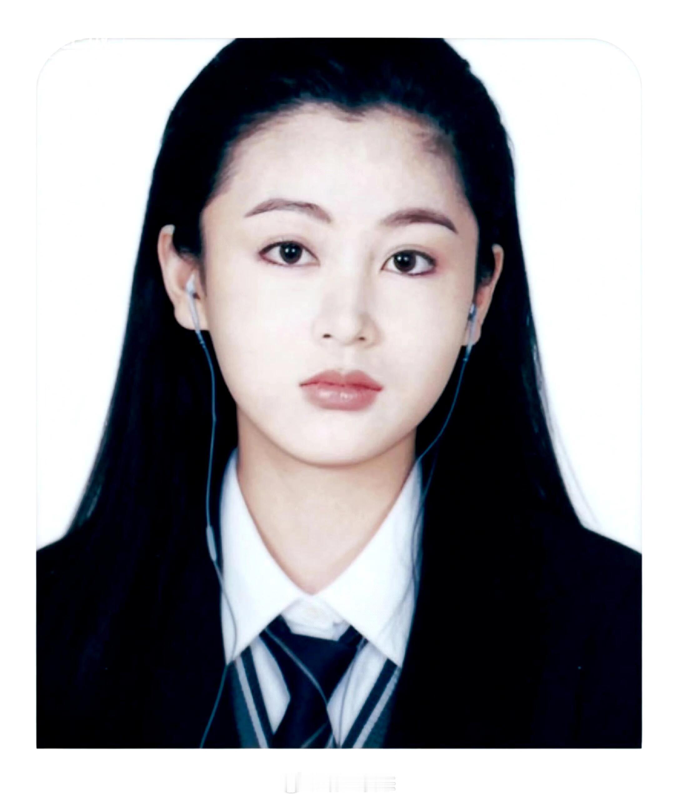 陈红这张脸现在在内娱也排得上吧