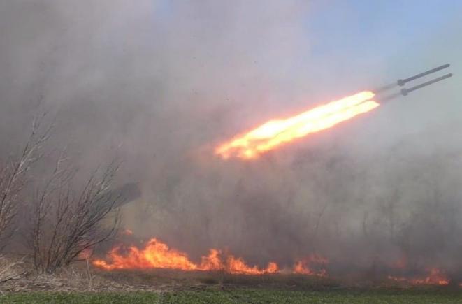 11月29日。波兰和德国吓破了胆！俄罗斯战机还没靠近边境。就拉了警报！