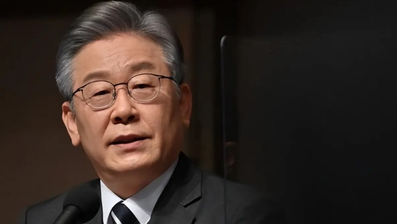 李在明不就是“尹锡悦2.0”版本吗？李在明上来就是为了扳倒尹锡悦，可是他的所