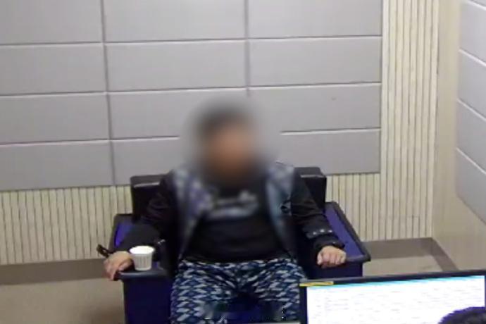 浙江嘉兴，单身小伙托20多年好兄弟介绍对象，对方推来一个微信号，两人很快热恋，每