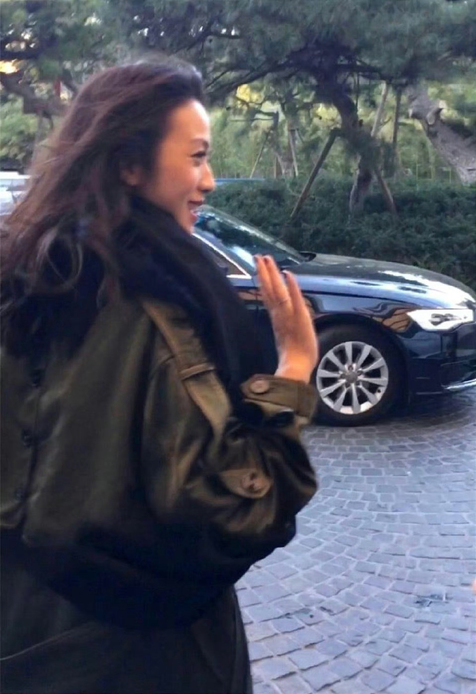 一个每年秋天我都会想起的女人​….​​​