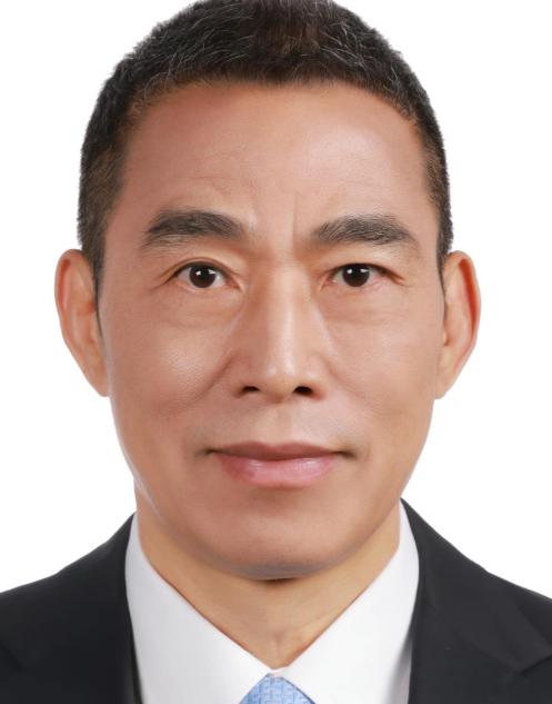 参加迷信活动，借为儿子操办婚宴之机敛财，搞权色交易，中国铁路通信信号集团有限公司