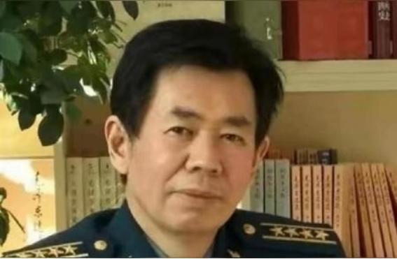 为什么现在外敌越来越不怕中国？著名军事专家戴旭曾经一针见血：因为我们忘了毛主席当