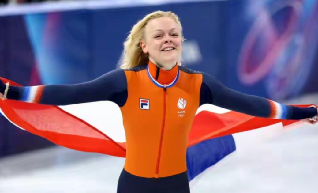 加拿大蒙特利尔短道速滑世锦赛结束了，各项冠军有了最终的归属。男子单人项目上，加拿