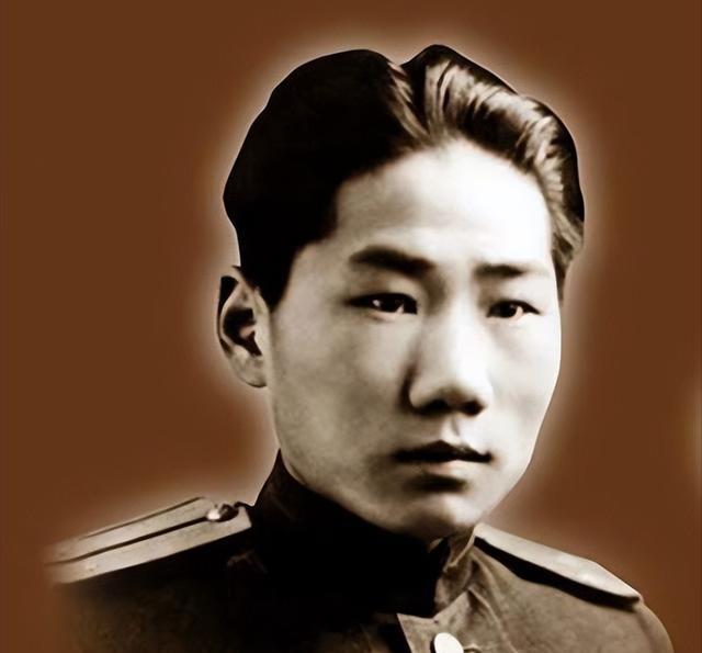 毛岸英1946年兴冲冲跑进毛主席办公室，炫耀自己早上骑了朱德的马，还称呼对方为同