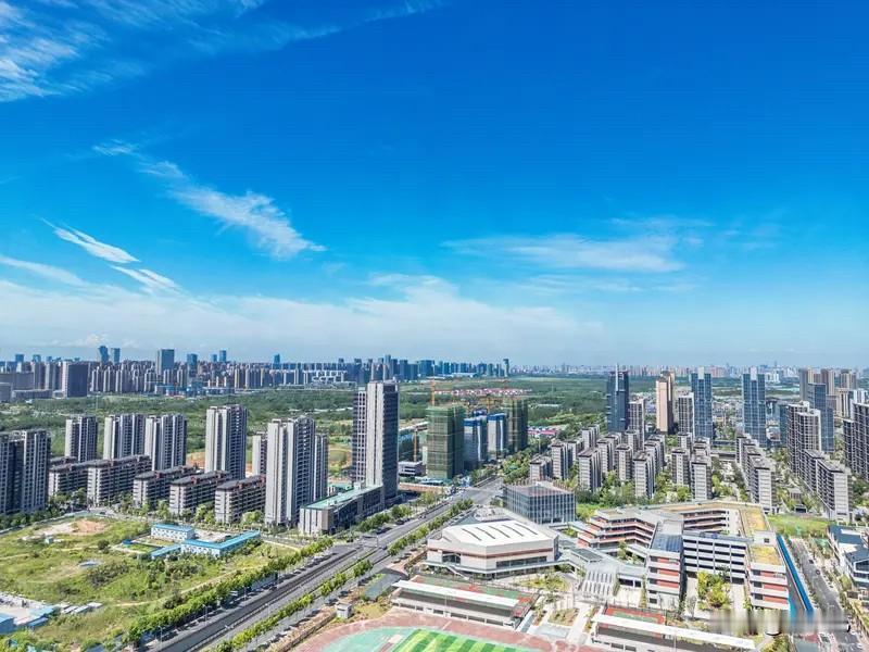 合肥楼市：统计局7月数据显示，合肥新房、二手房环比均下跌0.2%，网上流传的