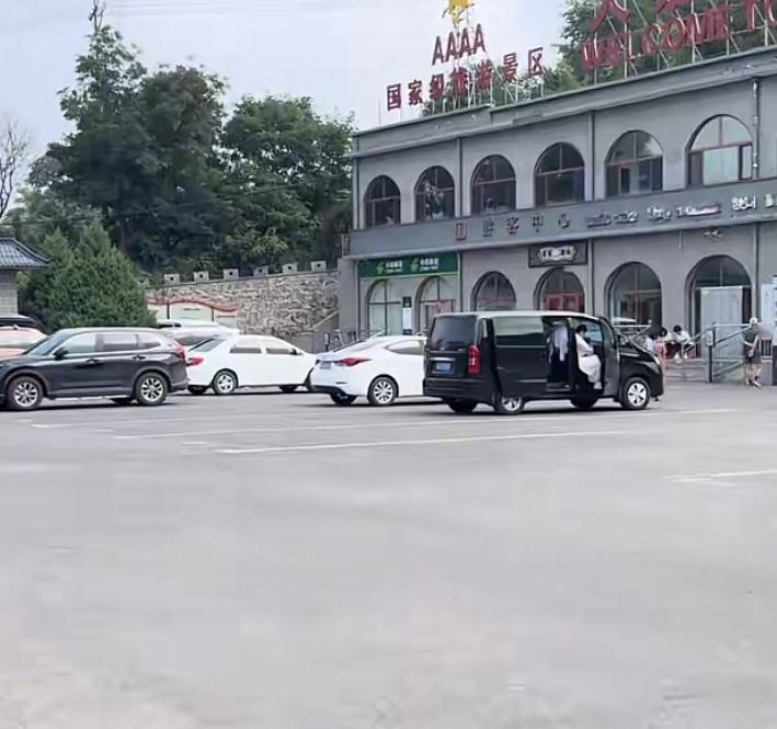 大寨，一直心心念念想去看看的一个地方，毕竟这个神奇地方所发生的一切，离我们实在是