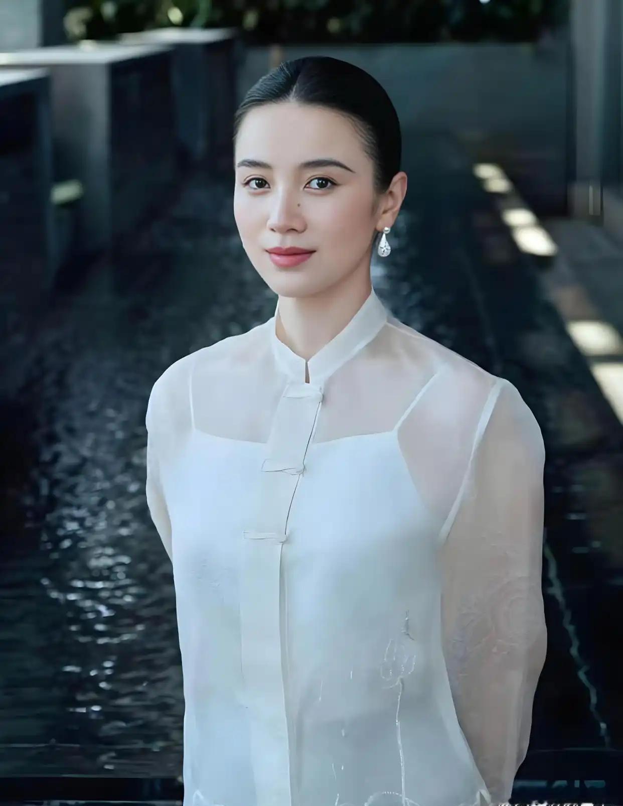 宋佳——气韵生动，女人味十足！
