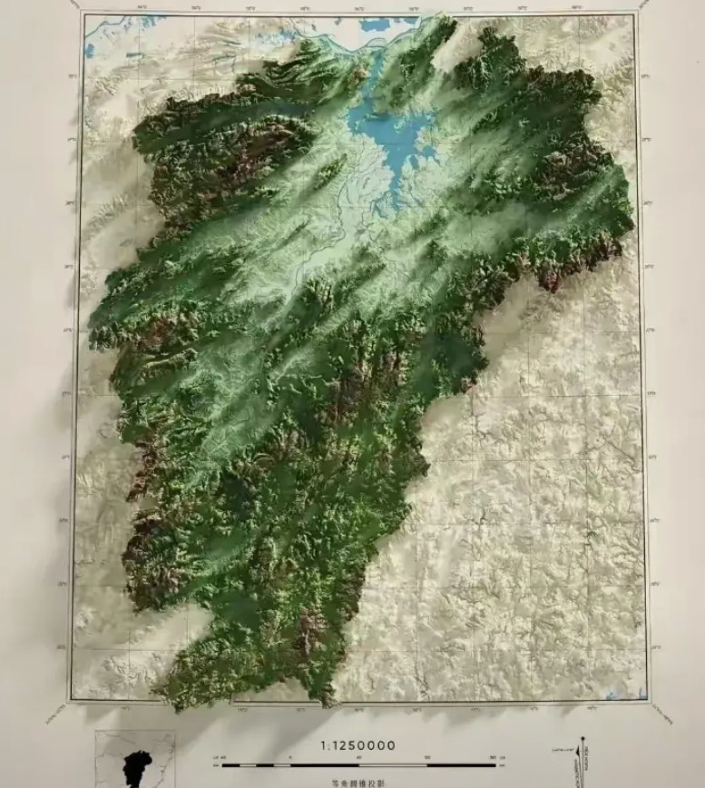 只有地理小白才知道，这是哪个省的地形图吧！