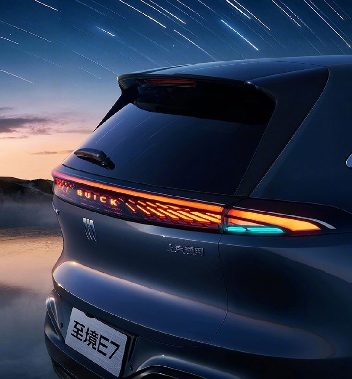 别克至境E7官图发布1月22日消息，上汽通用别克发布全新新能源大五座SUV别克