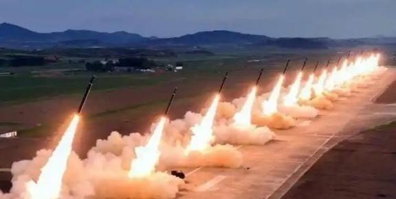 假如美国先对中国发射200枚核弹，中国有反击的能力吗？不夸张的说，没等他们打完2