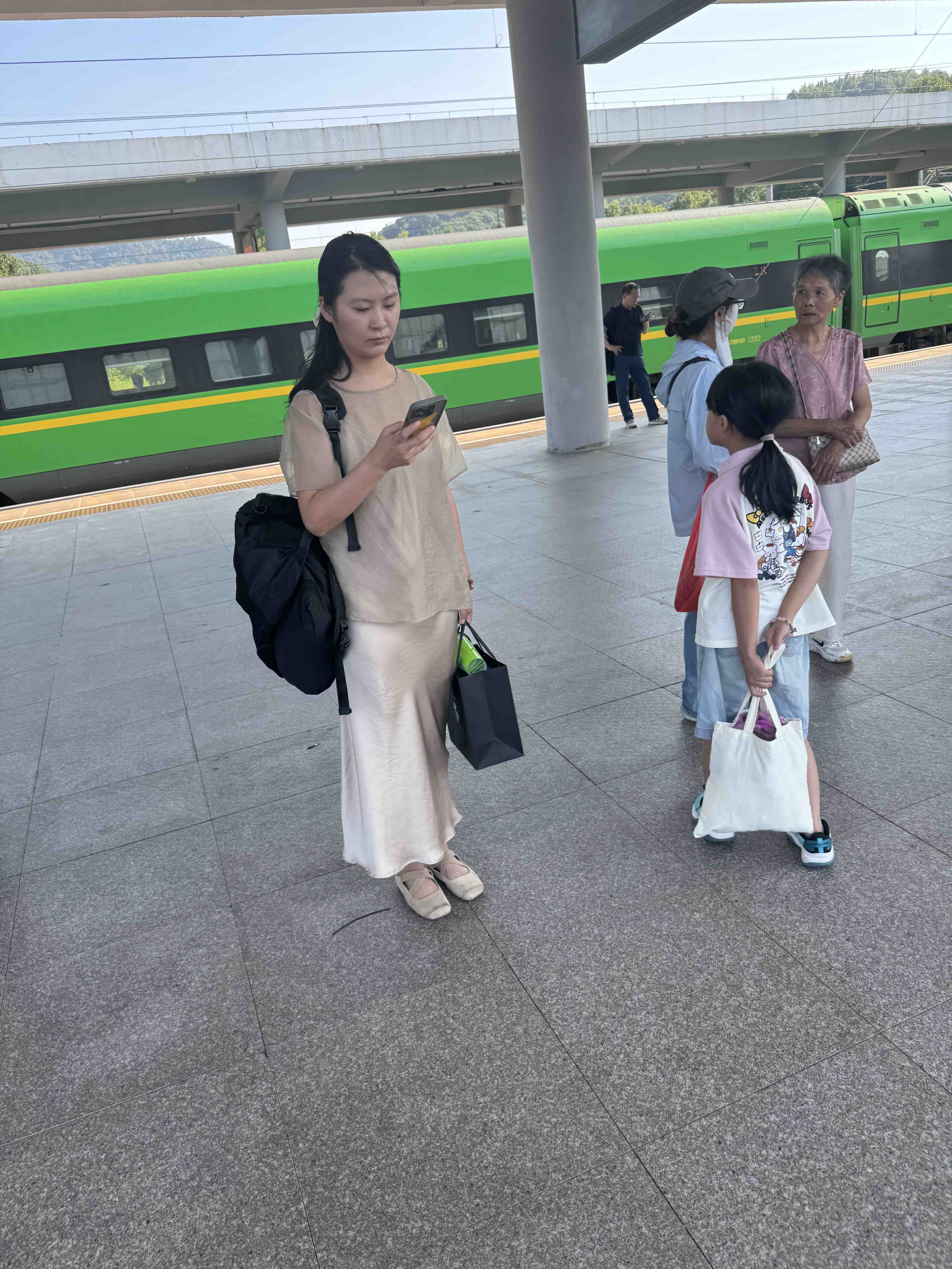 如果她是你女朋友的话，你会不会和她过完余生