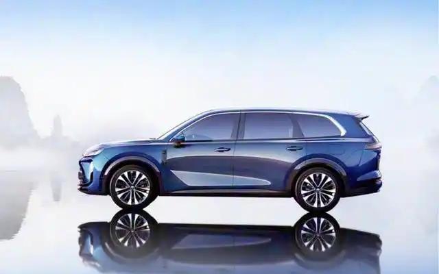 五菱全新中大型SUV来袭，与华为合作，采用大6座，续航超1000km！华境S