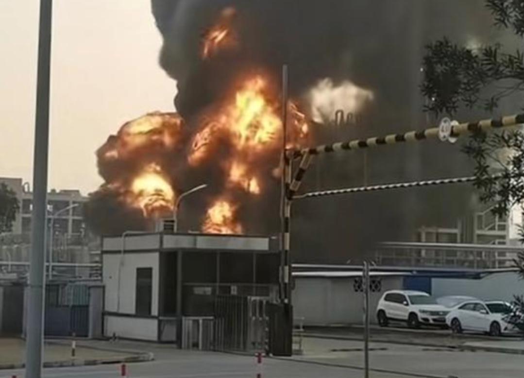 2026年1月8日，上海化工区普工路一单位发生火灾，迅速引起了社会各界的广泛关注