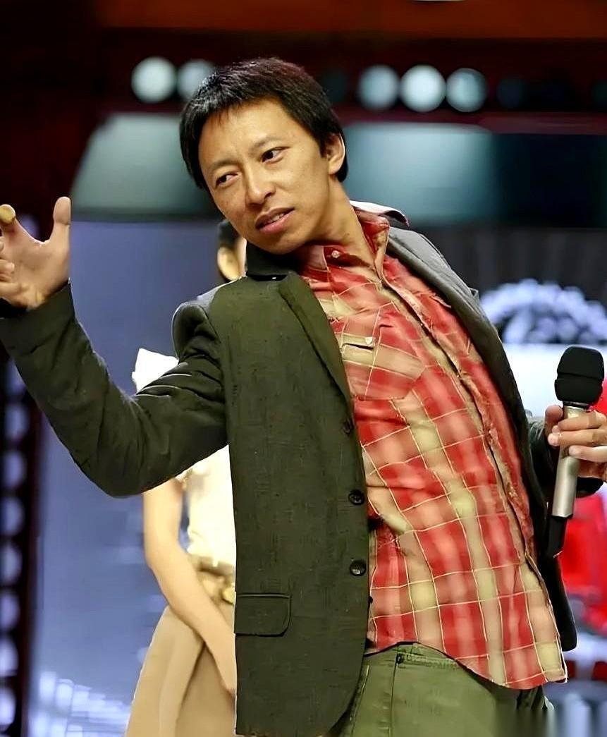 用5000万，给你挣回来11.6个亿。纯赚3个亿。这种人捧在手里都怕化了，结