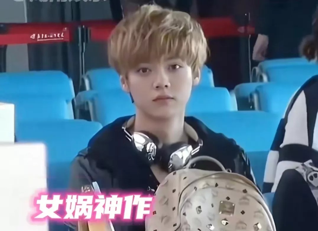 鹿晗被称为内娱纯元，就是因为他长的太好看了，鹿晗有多好看？！要知道当年
