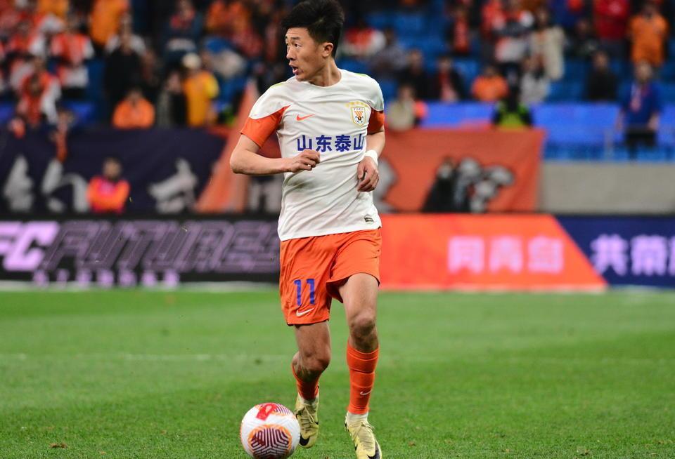 4.27齐鲁德比，耻辱之战！山东泰山客场1比4输给青岛海牛，是自从2011年输