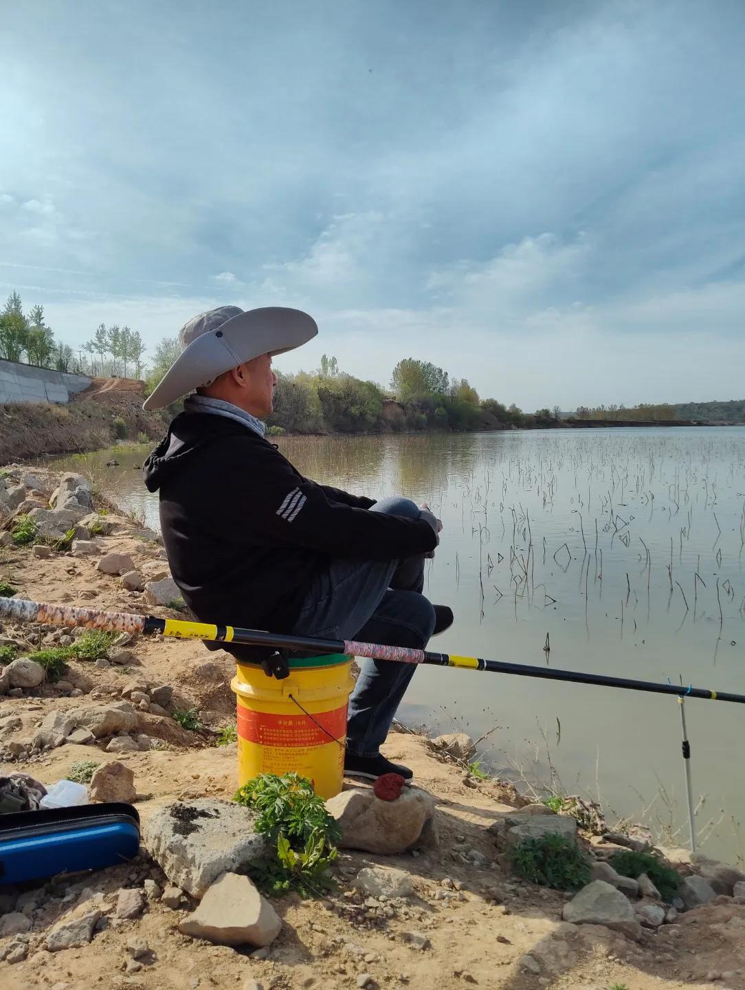 你手机里最漂亮的钓鱼照片是怎样的