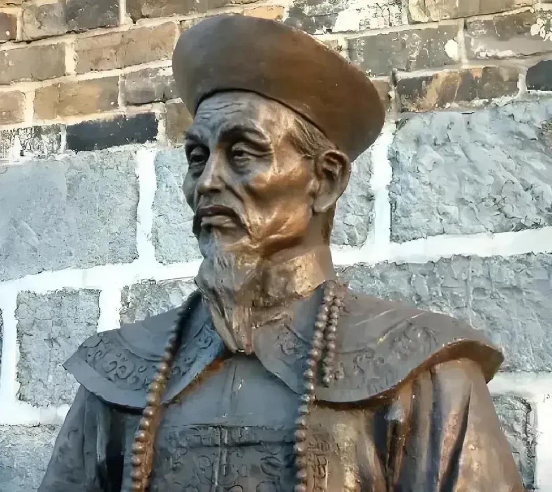 甲午战场上清军打的最勇猛的一战，是湘军将领魏光焘指挥的牛庄之战，此战3300名湘